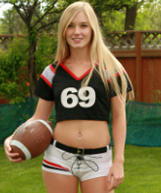 Jewel gives a better halftime show than Janet Jackson from Private School Jewel